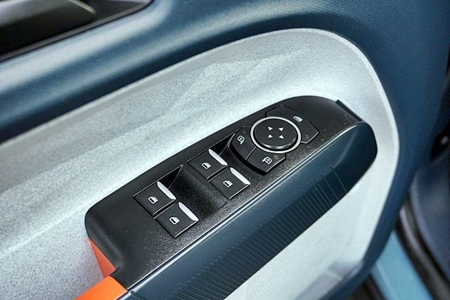 Used 2023 Blue Ford XLT image 24