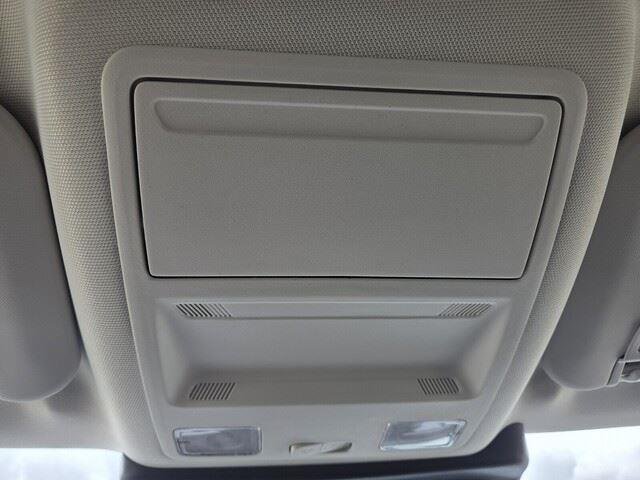 New 2026 Space White Metallic Ford Big Bend® image 21
