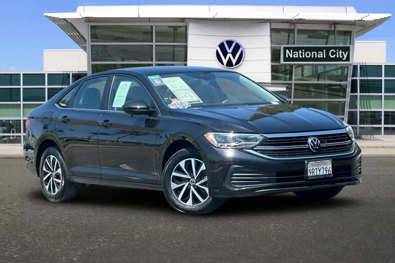3VW5M7BU0RM088123