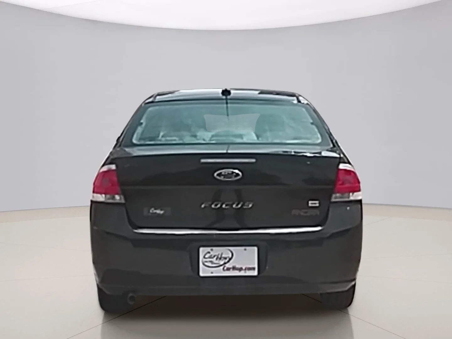 Used 2010 Black Ford SE image 5