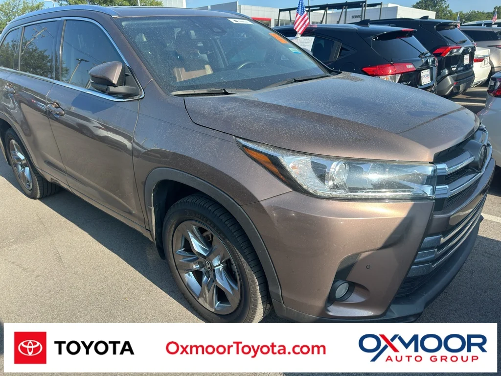 Used 2018 Toasted Walnut Pearl Toyota Limited Platinum image 1
