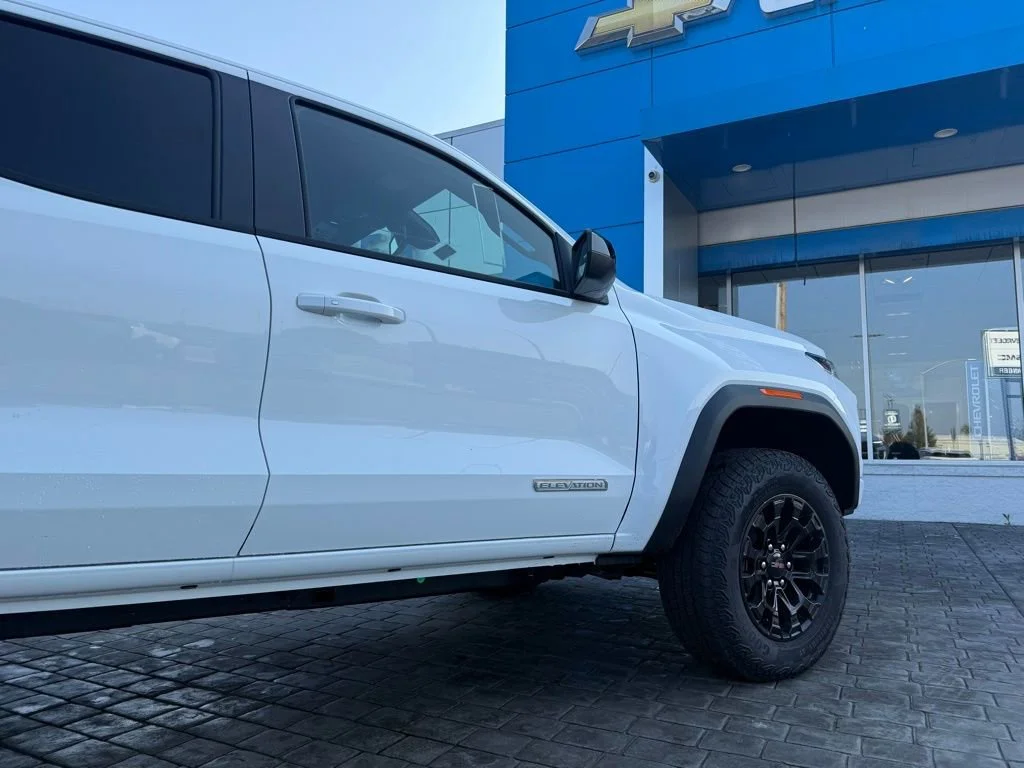 New 2026 Summit White GMC Elevation image 11