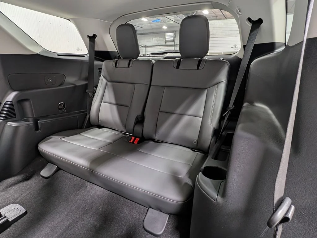 New 2026 Carbonized Gray Metallic Ford Active image 15