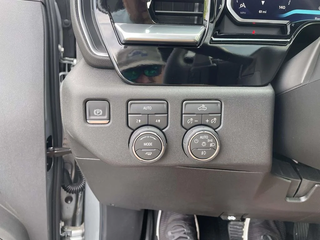 New 2026 Sterling Gray Metallic Chevrolet RST image 26