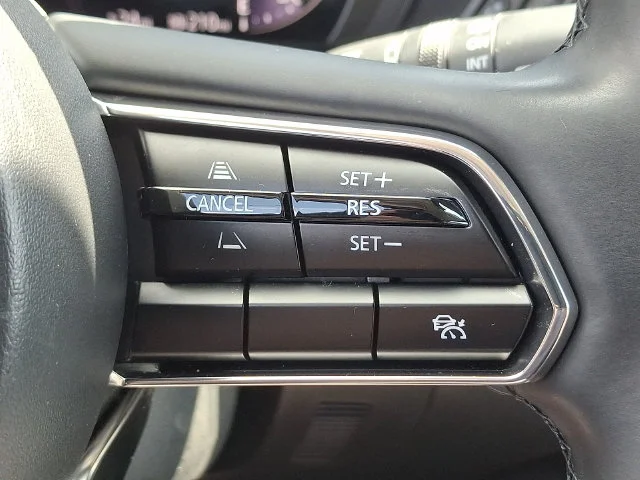 Used 2024 Blue Mazda Preferred image 24