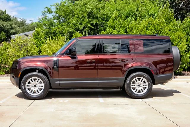 New 2026 Red Land Rover S image 12