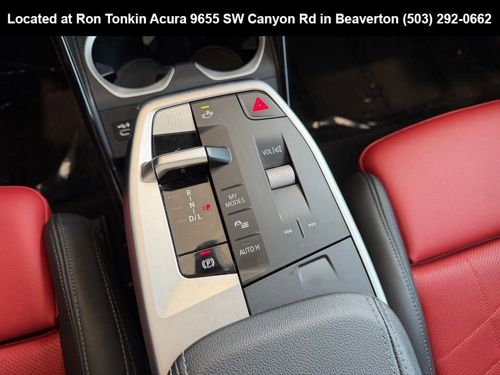 Used 2023 Jet Black BMW xDrive28i image 25