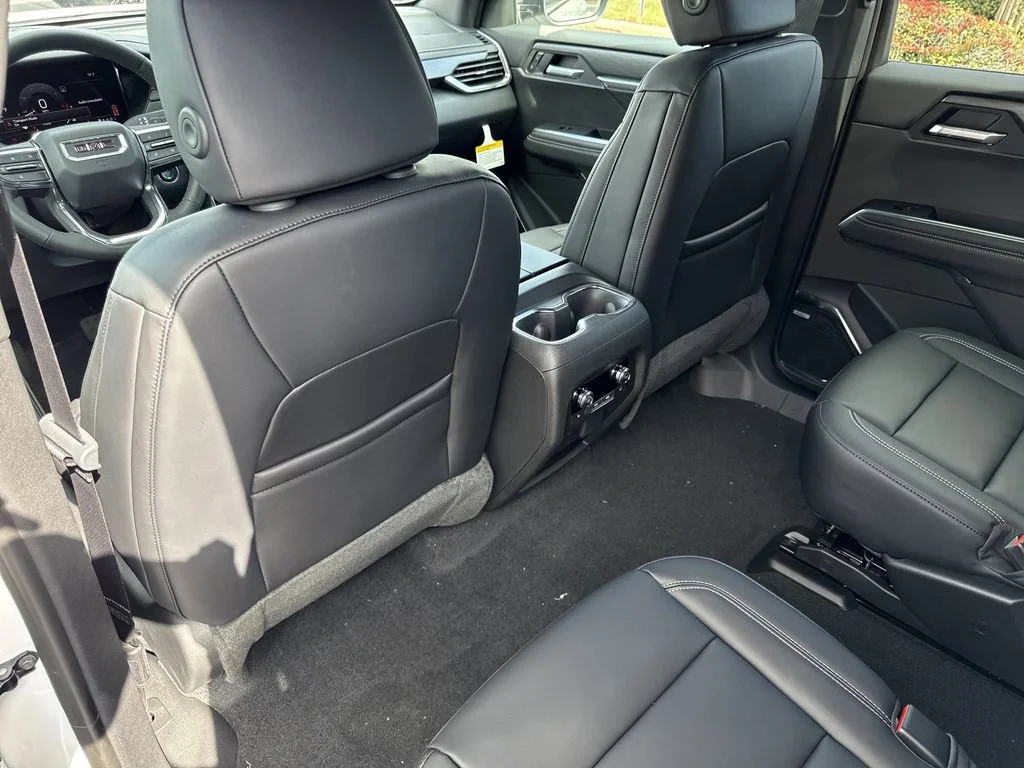 2026 GMC Acadia Elevation - Photo 32