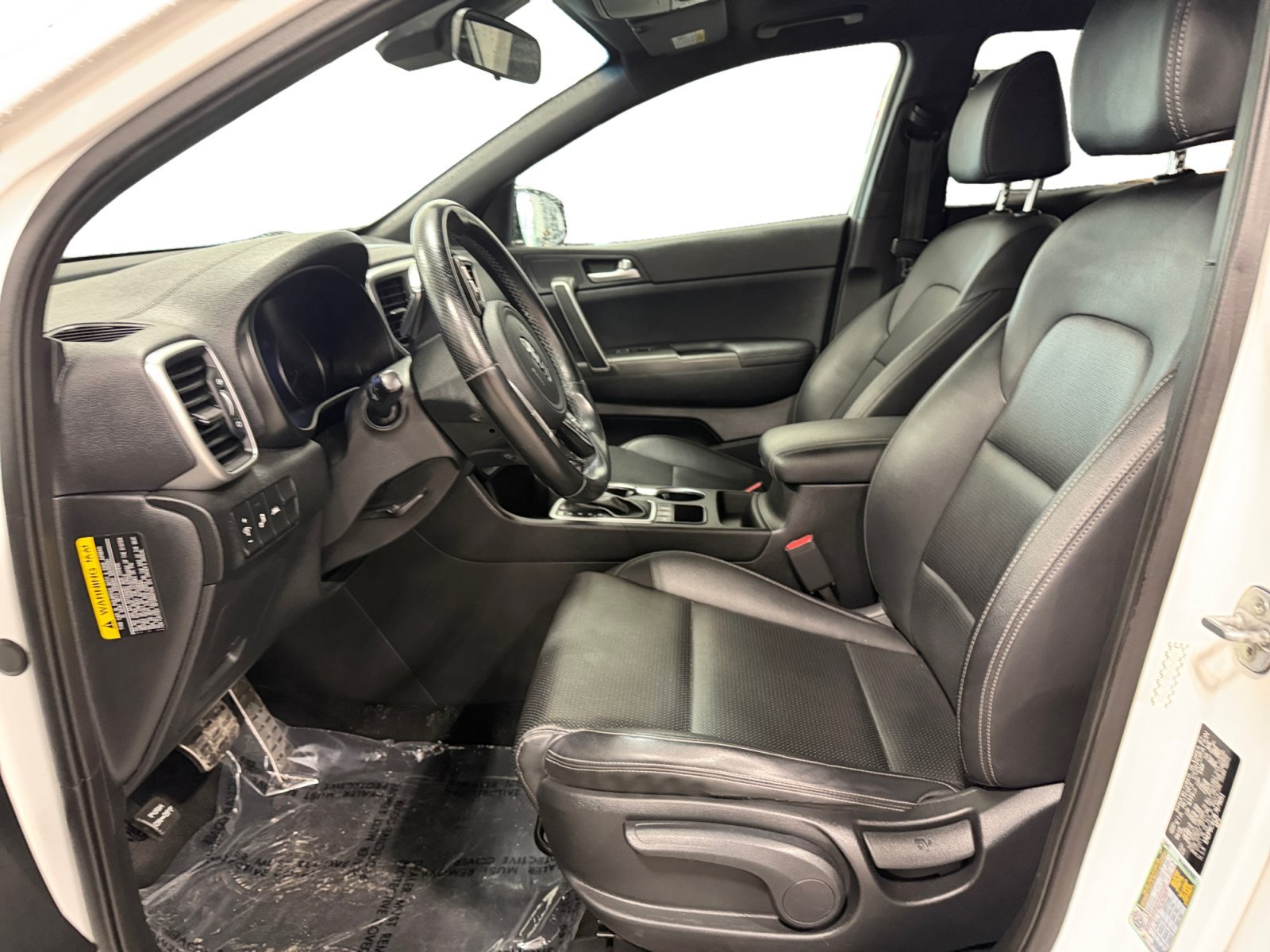 Used 2020 Snow White Pearl Kia S image 8
