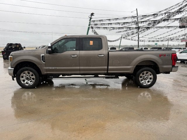 Used 2018 Gray Ford LARIAT image 2