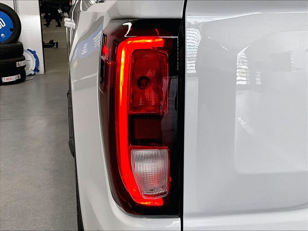 Used 2026 Summit White GMC Elevation image 33