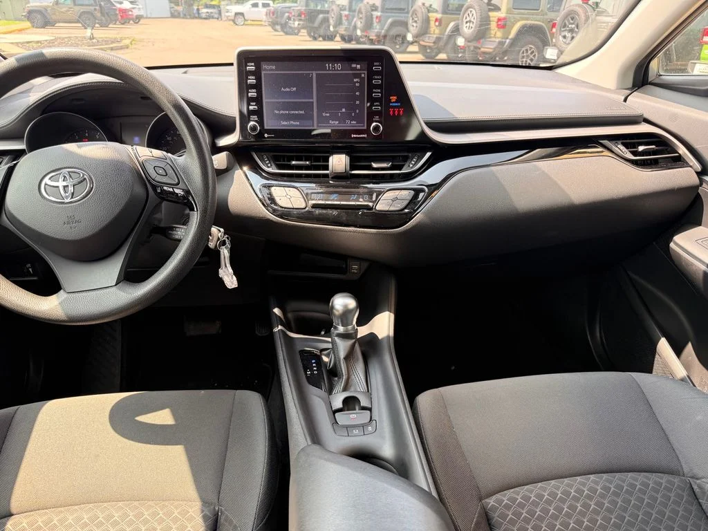 Used 2020 Silver Knockout Metallic Toyota LE image 20