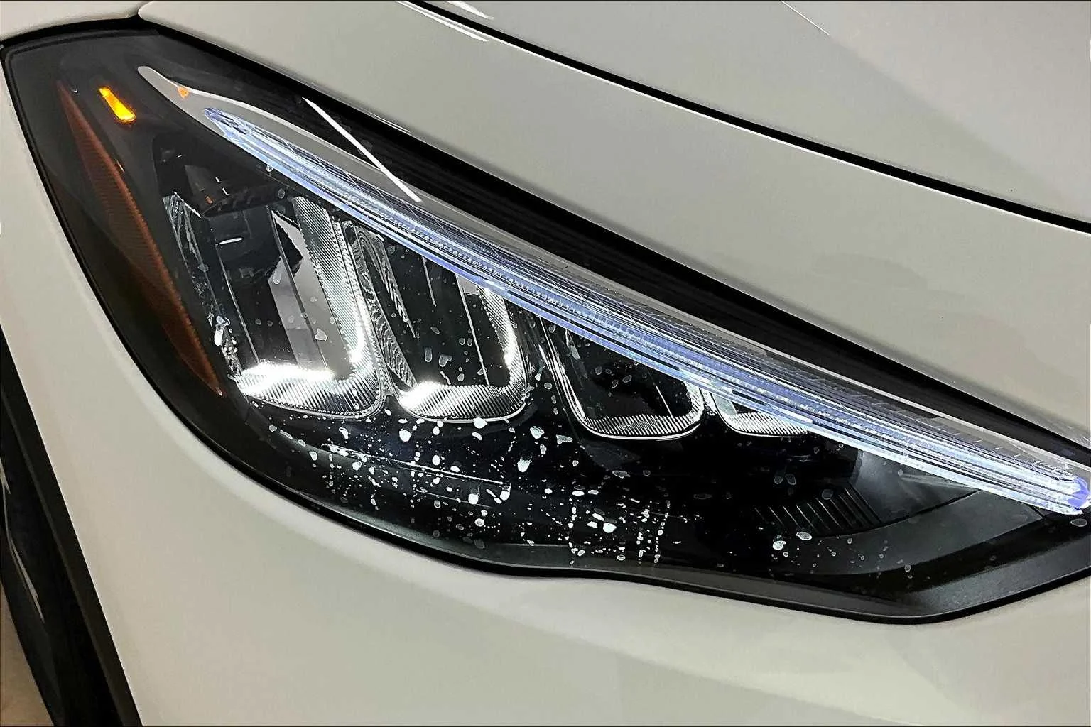 New 2026 Polar White Mercedes-Benz GLA 250 image 13