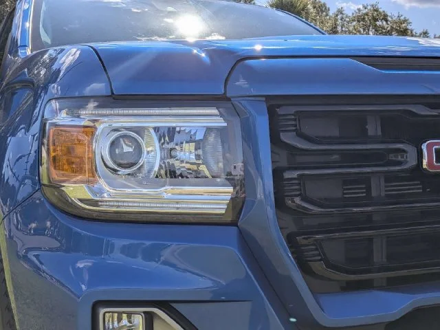Used 2021 DYNAMIC BLUE METALLIC GMC 2WD Elevation image 9