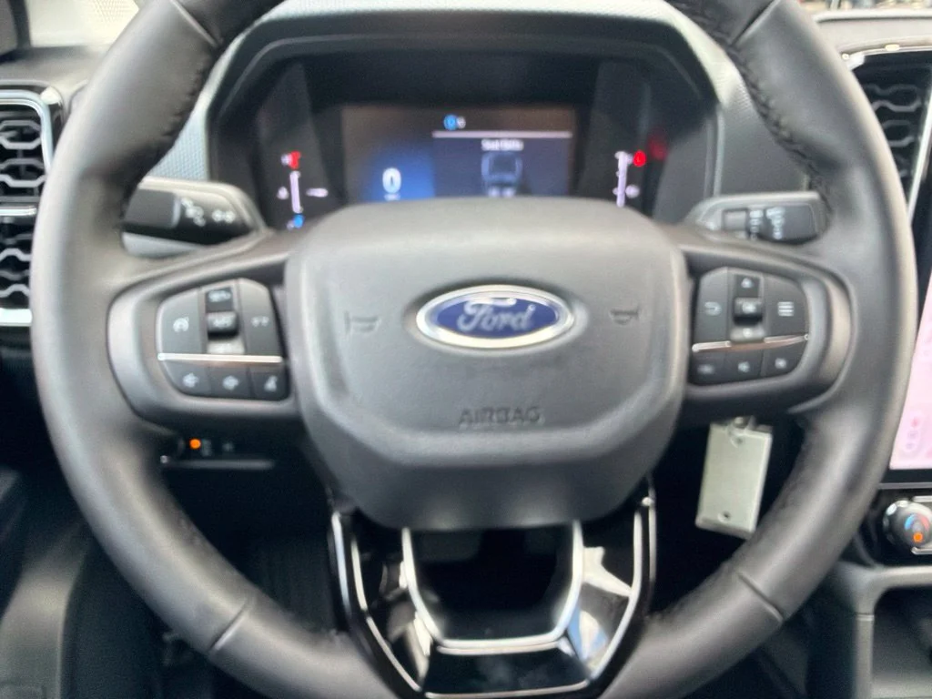 New 2026 Marsh Gray Ford XLT image 19