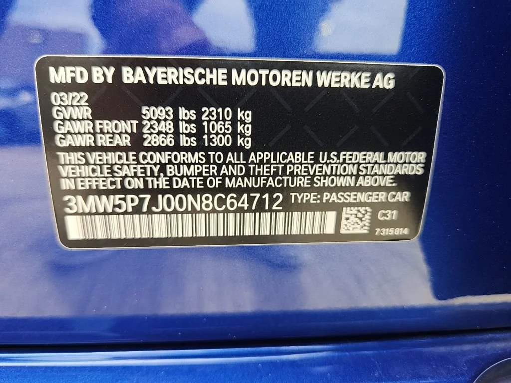 Used 2022 Portimao Blue Metallic BMW 330e image 8