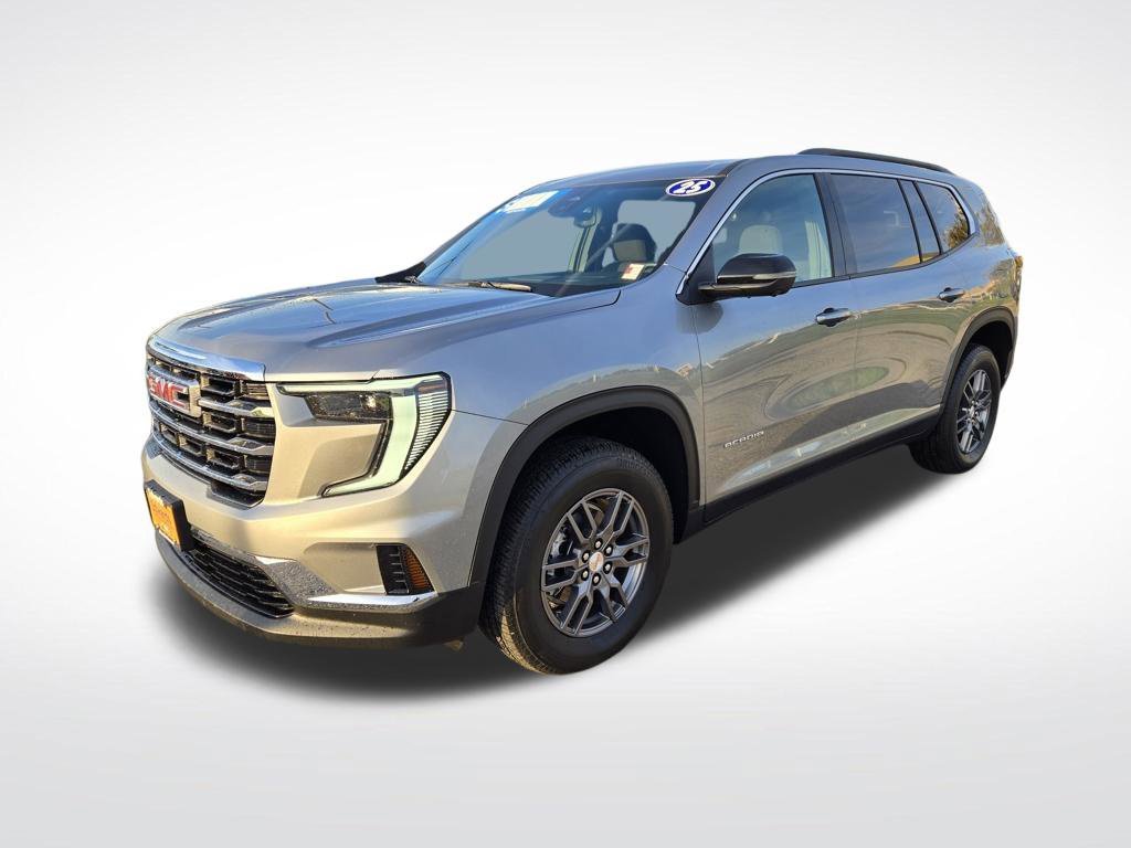 Used 2025 Silver GMC Elevation image 7