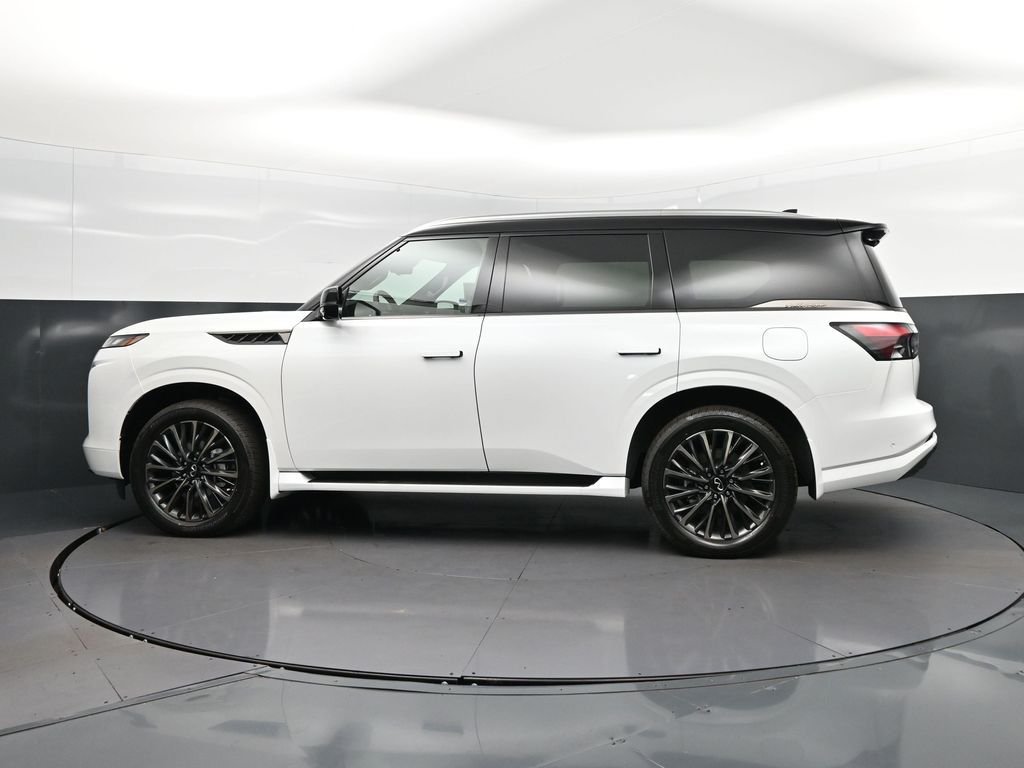 New 2026 2T RADIANT WHIT INFINITI Autograph 4WD image 4