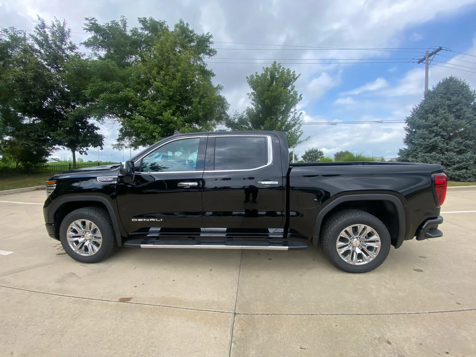 New 2026 Onyx Black GMC Denali image 5
