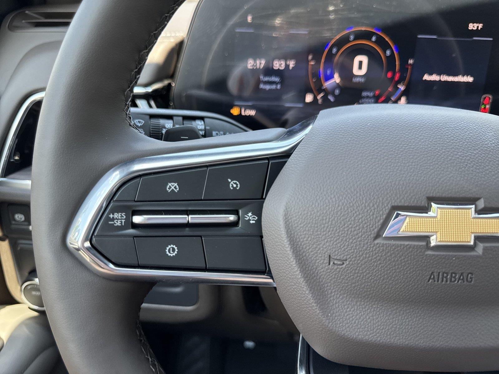 2026 Chevrolet Suburban LT - Photo 22