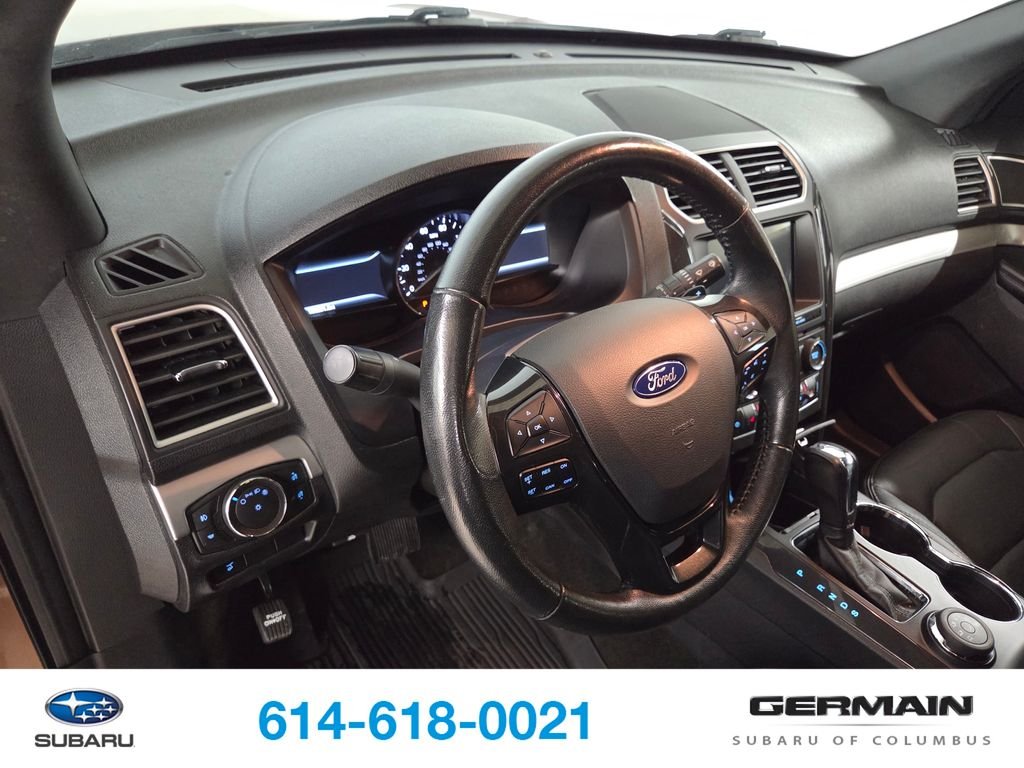 Used 2017 Gray Ford XLT image 17