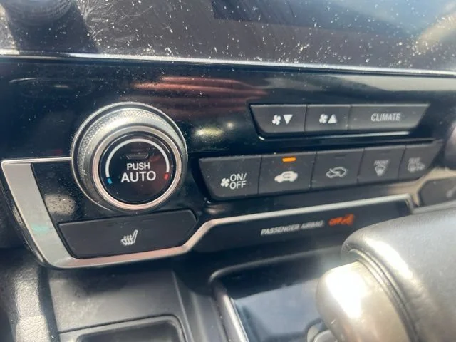 Used 2018 Black Honda EX-L image 7