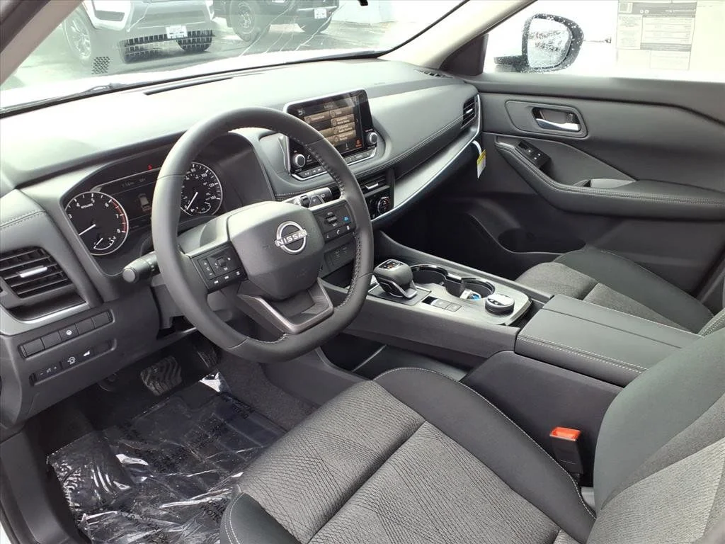 2026 Nissan Rogue SV - Photo 28