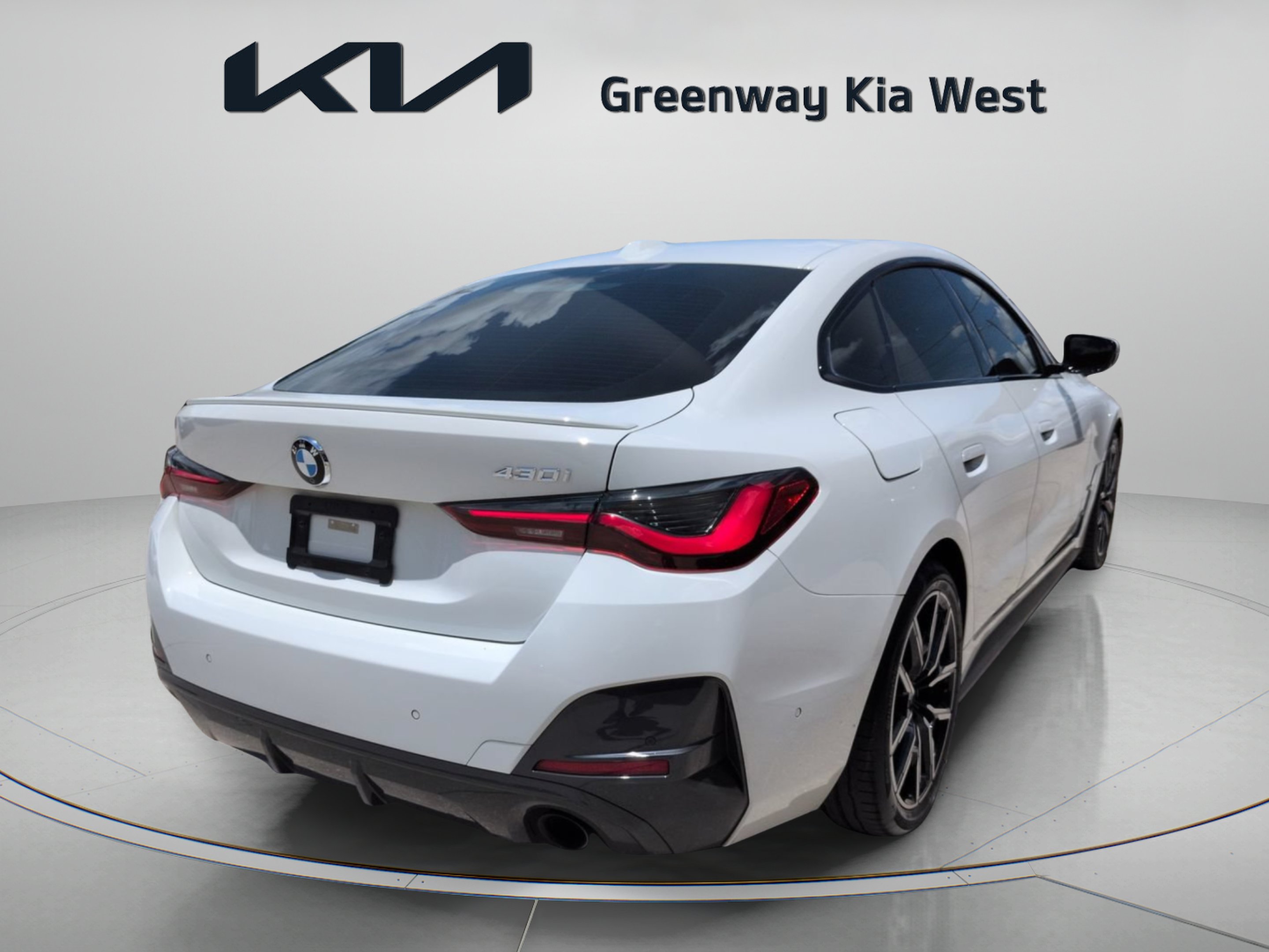 Used 2022 Alpine White BMW 430i Gran Coupe image 8