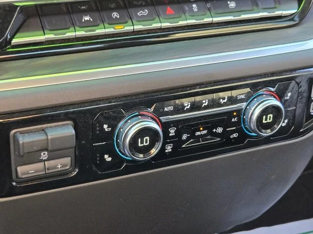 Used 2025 Sterling Metallic GMC SLT image 27