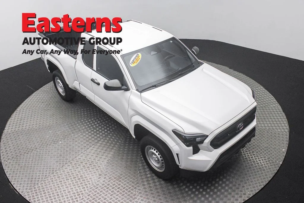 Used 2024 White Toyota SR image 3