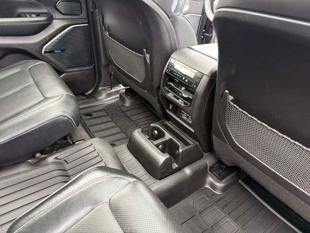 Used 2021 Gray Jeep Overland image 33