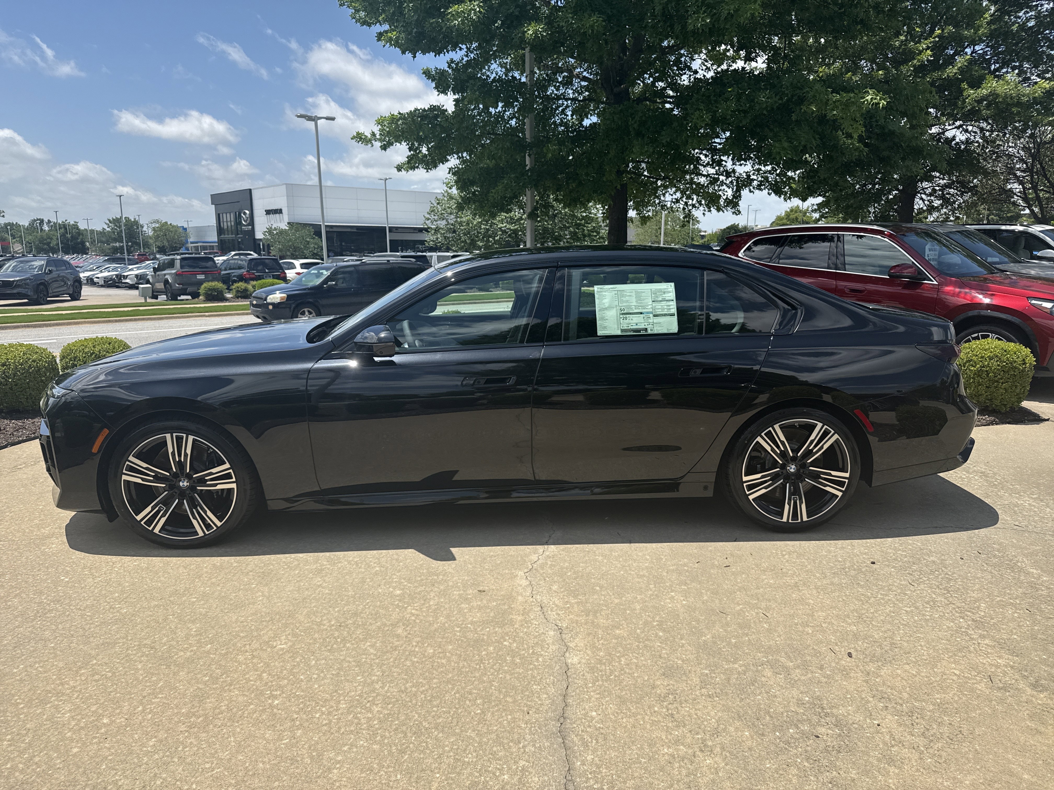 New 2026 0475 Black Sapphire Metallic BMW 760i xDrive image 2