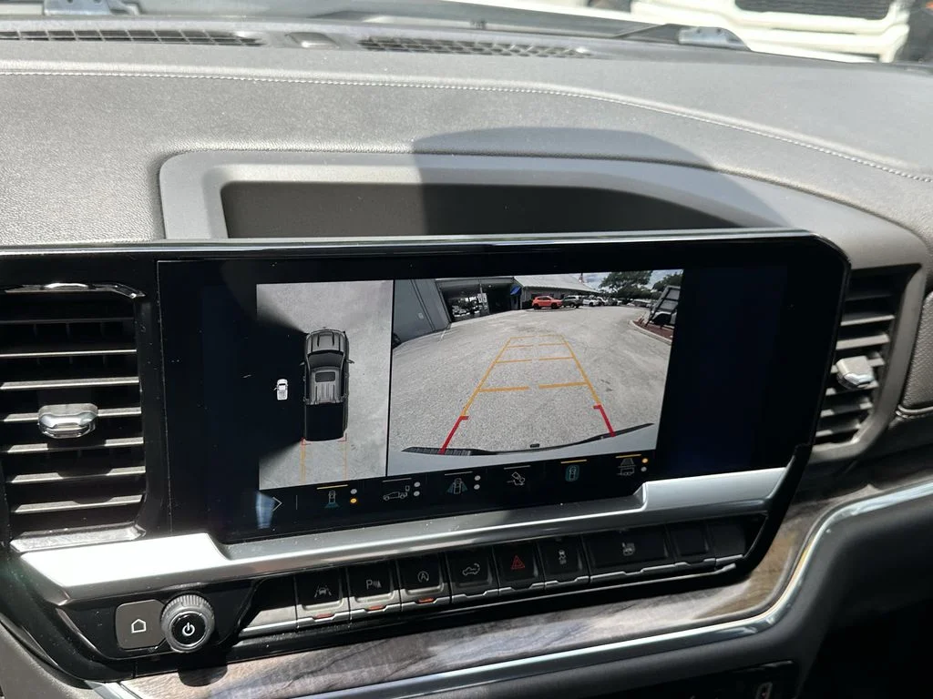 Certified Used 2023 Pearl Chevrolet LTZ image 27