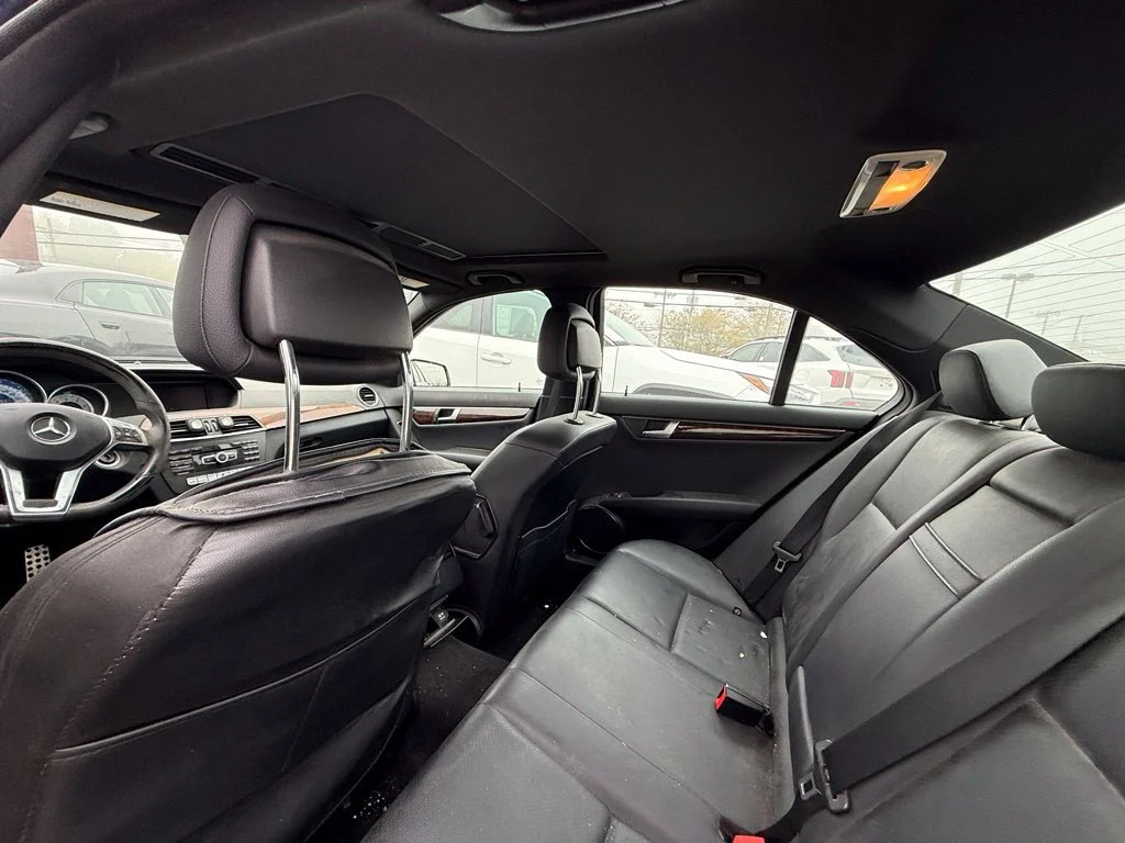 Used 2013 Blue Mercedes-Benz C 300 image 18