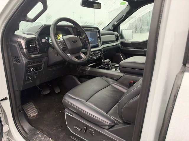 Used 2024 Avalanche Ford Lariat image 11