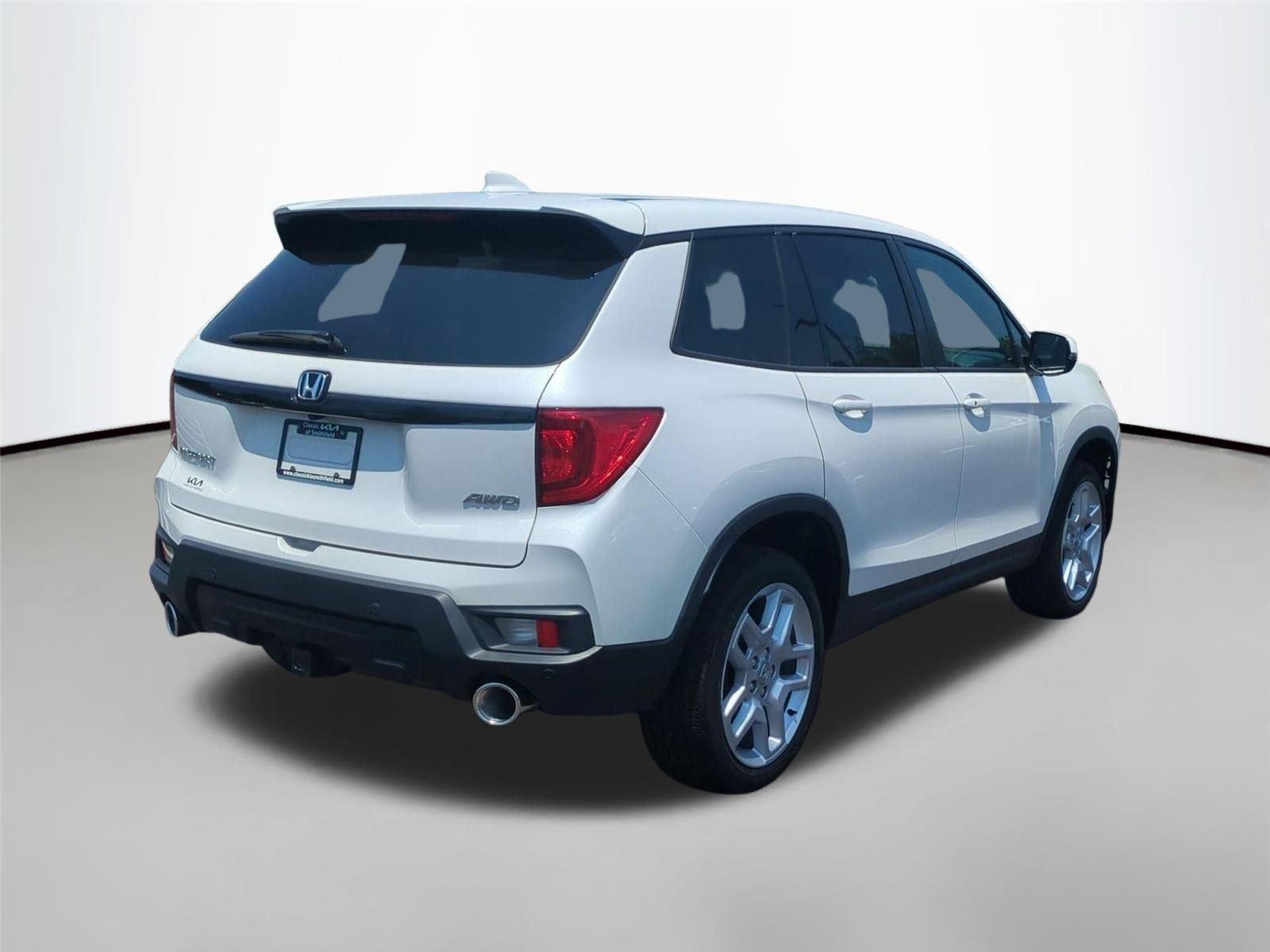 Used 2025 Platinum White Pearl Honda EX-L image 14