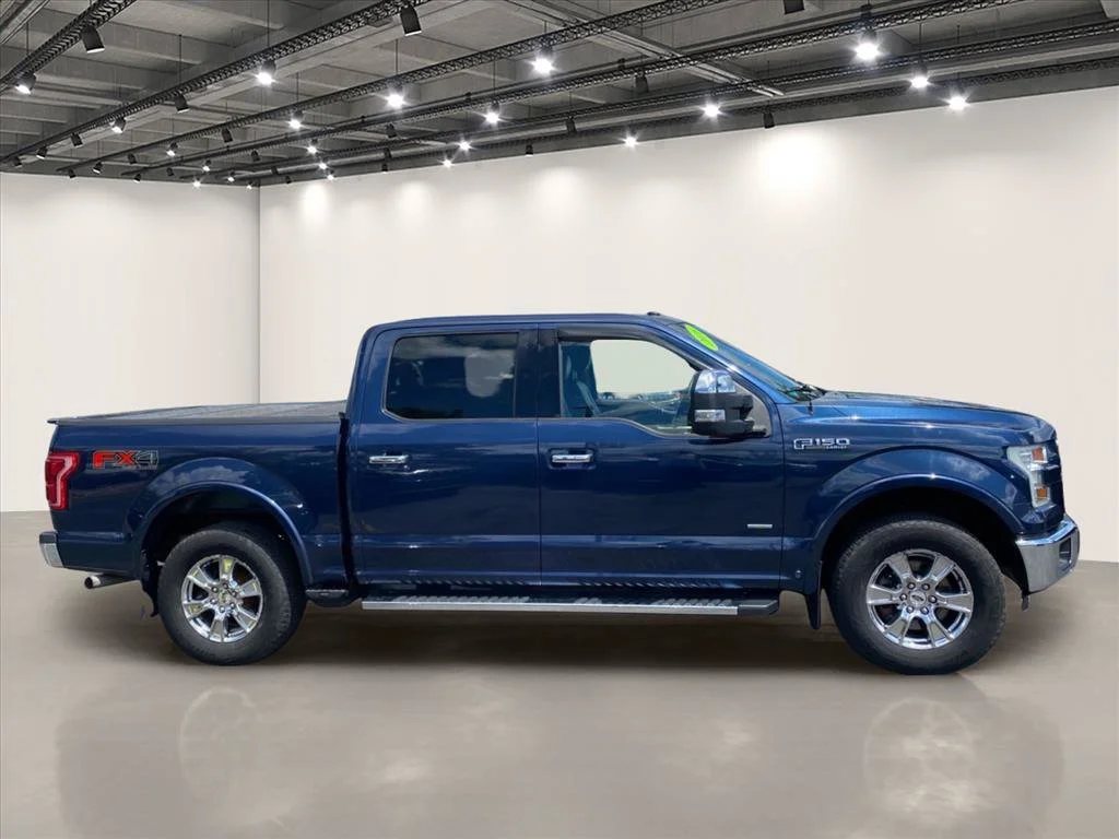 Used 2016 Blue Ford Lariat image 8