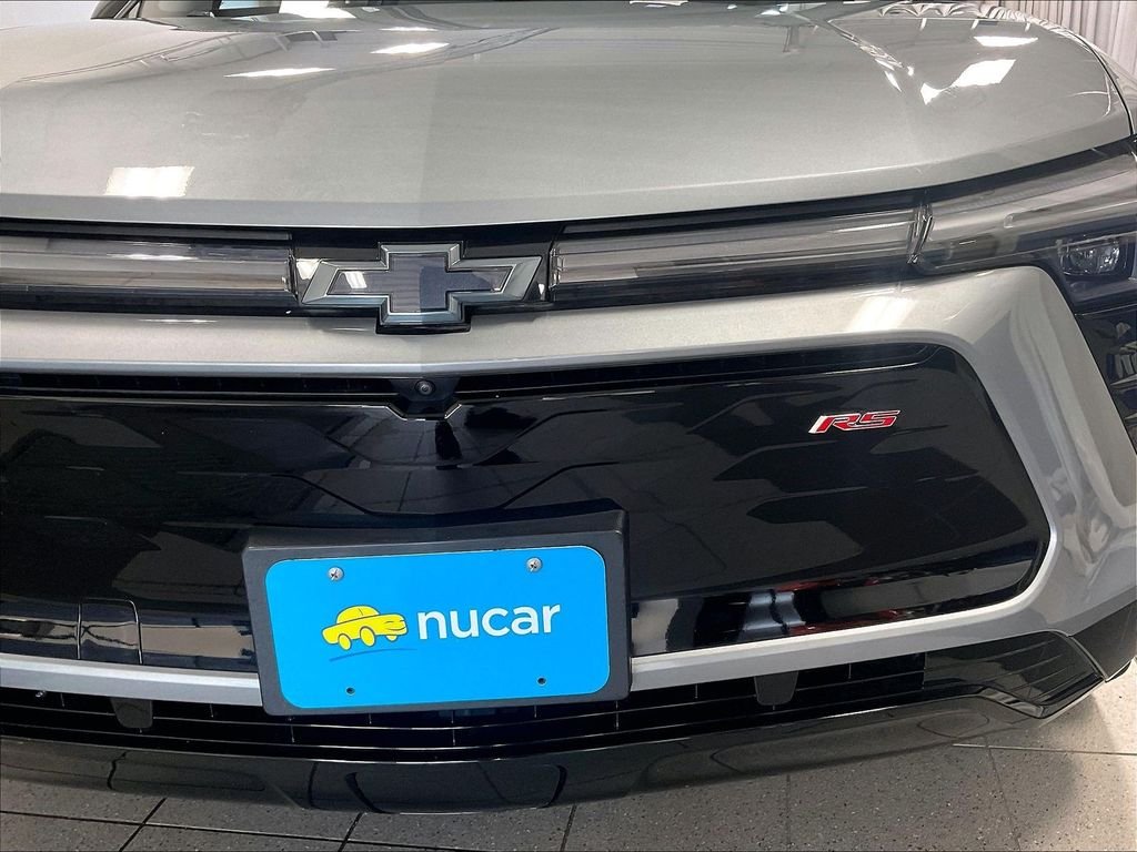 Used 2024 Gray Chevrolet RS image 32