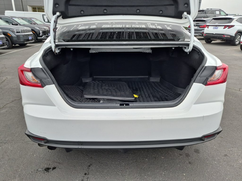 Used 2025 White Toyota SE image 33