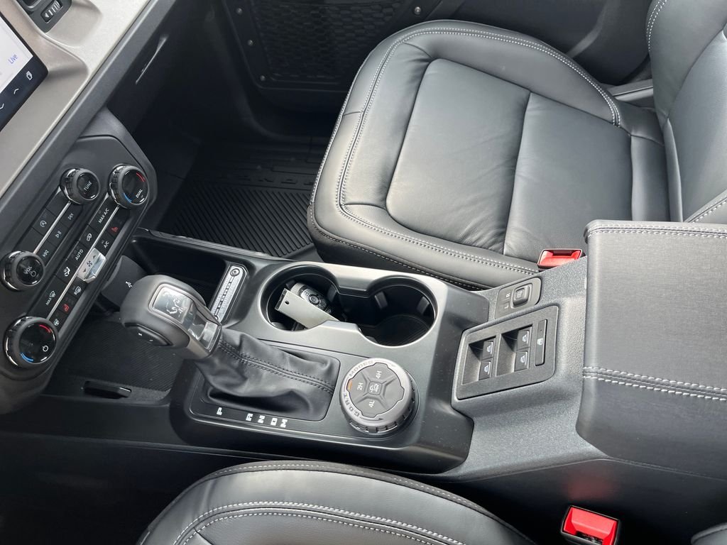 New 2026 Desert Sand Ford Outer Banks® image 21