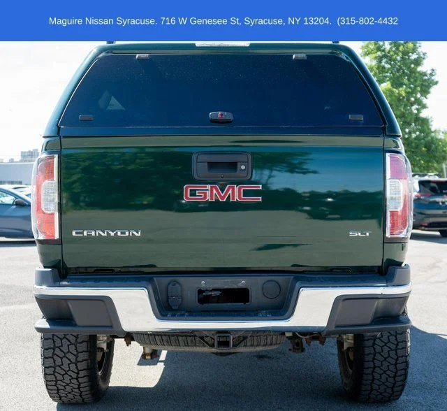 Used 2016 Green GMC SLT image 7