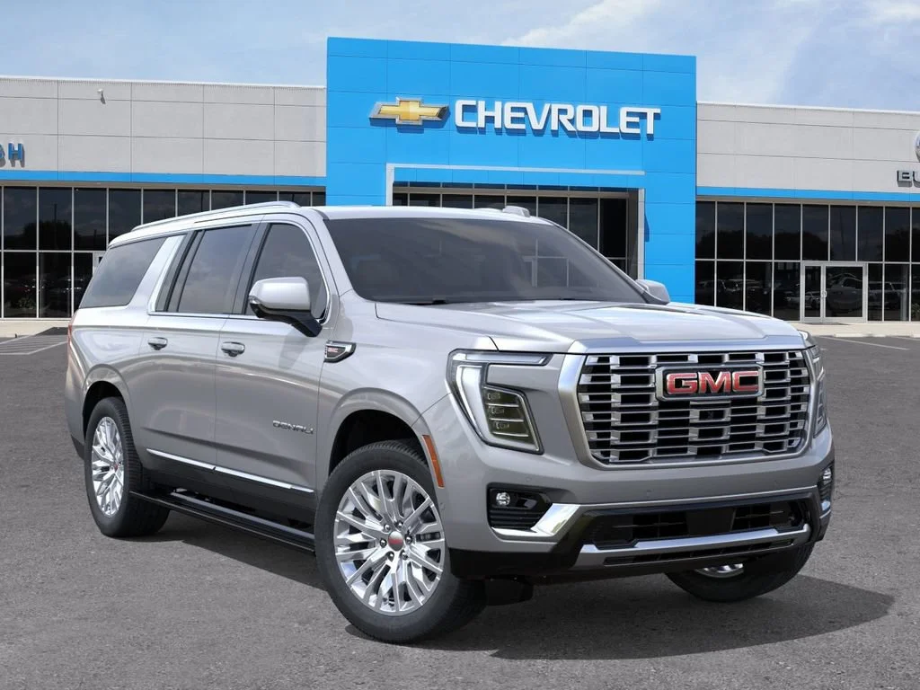2026 GMC Yukon XL Denali - Photo 7