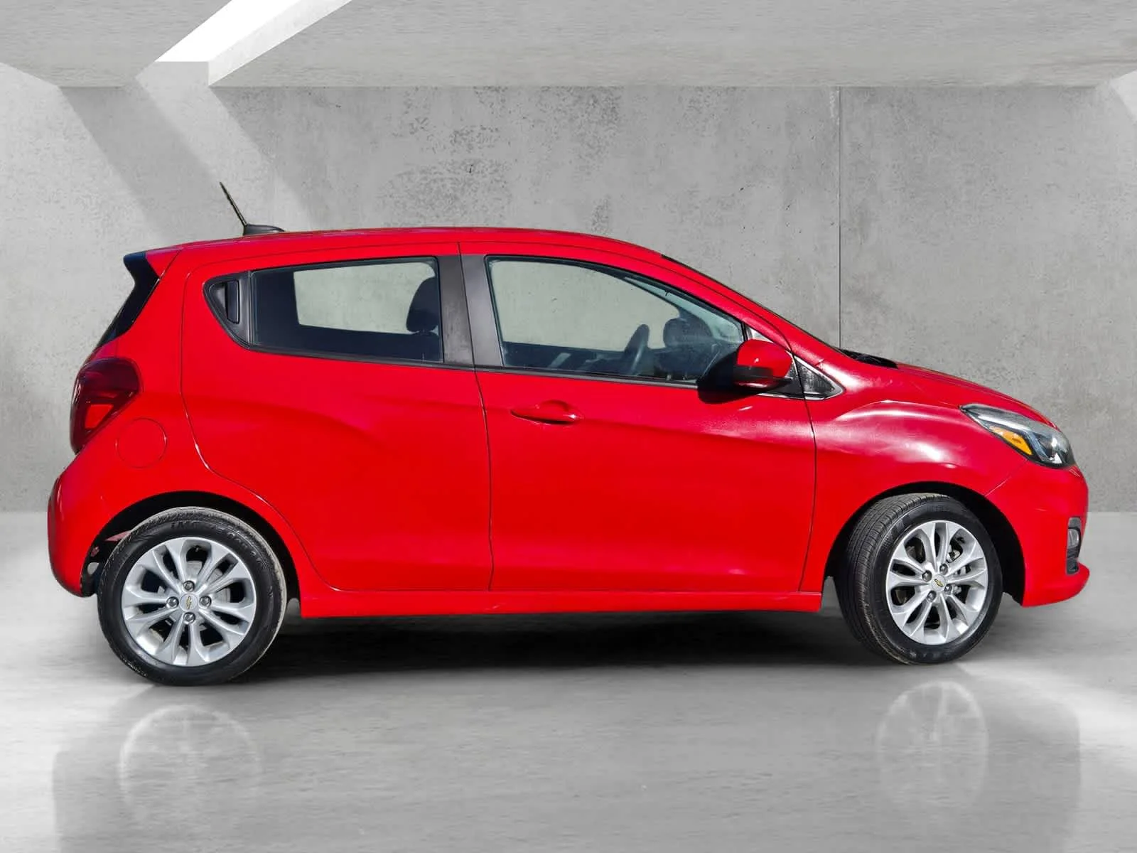 Used 2020 RED HOT Chevrolet LT image 3
