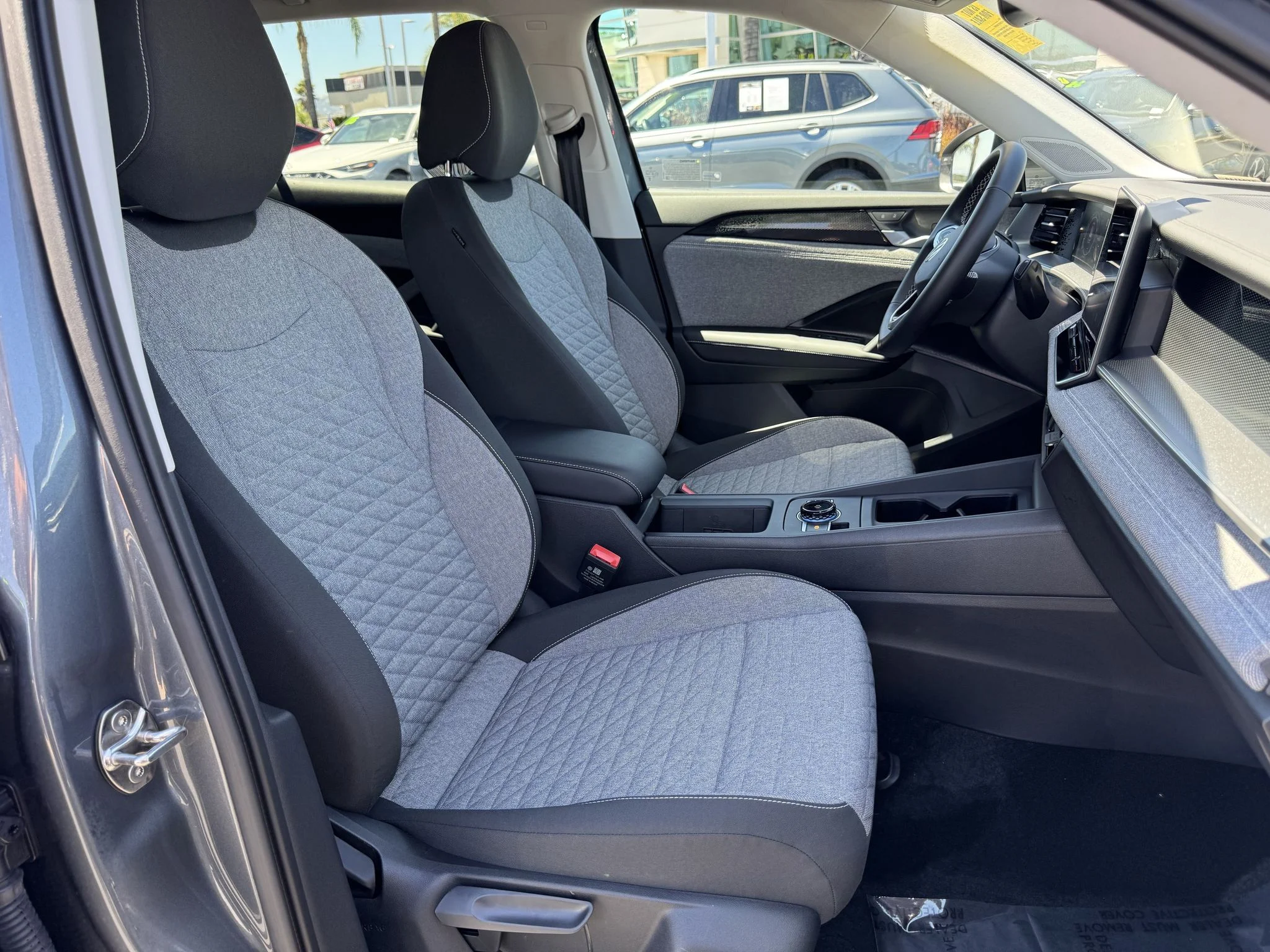 Used 2026 Platinum Gray Metallic Volkswagen S image 33