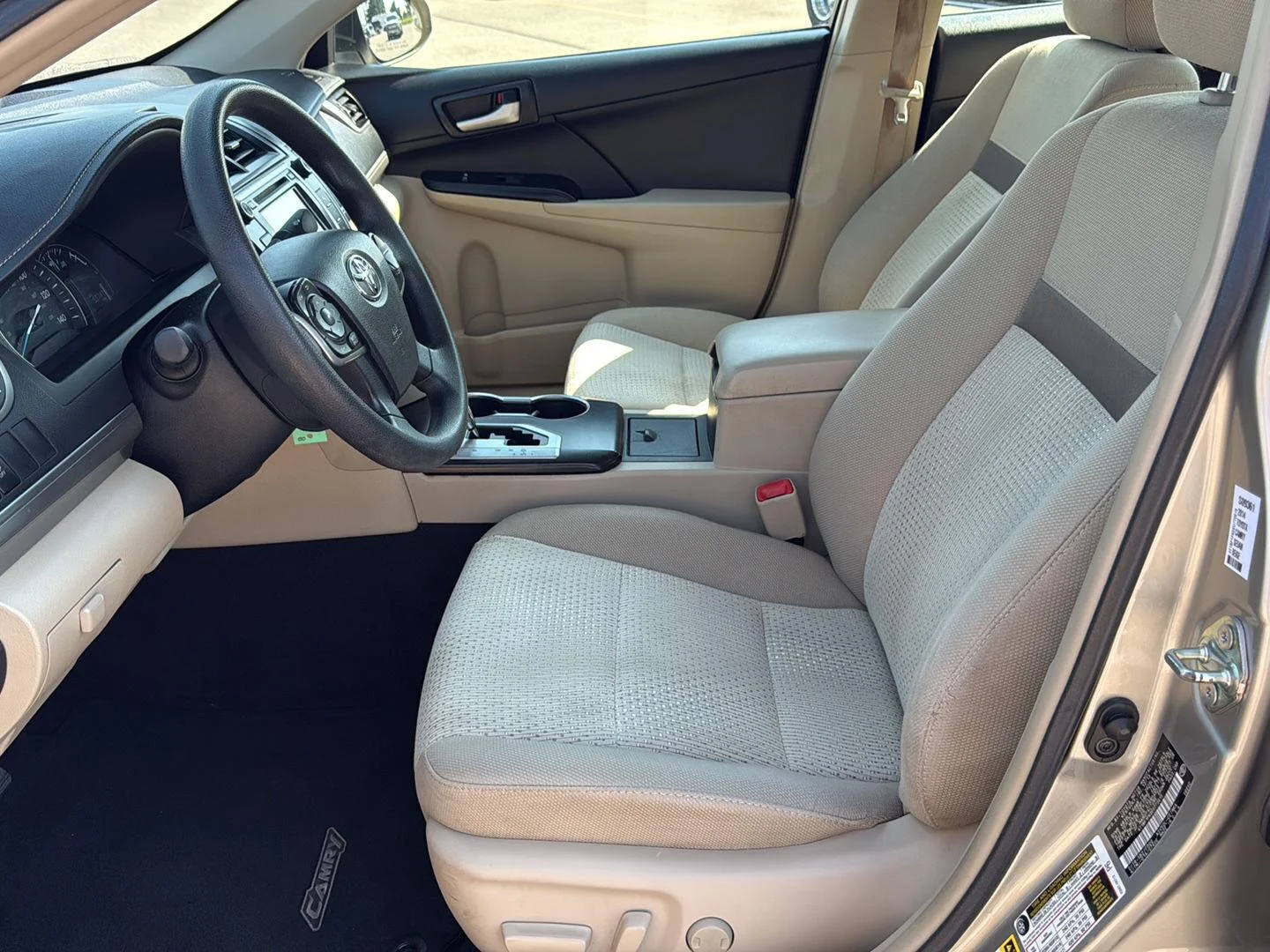 Used 2014 Creme Brulee Mica Toyota LE image 11