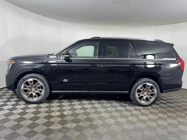 New 2026 Agate Black Metallic Ford King Ranch image 6