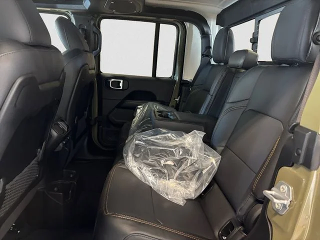 New 2026 41 Jeep SAHARA 4X4 image 14