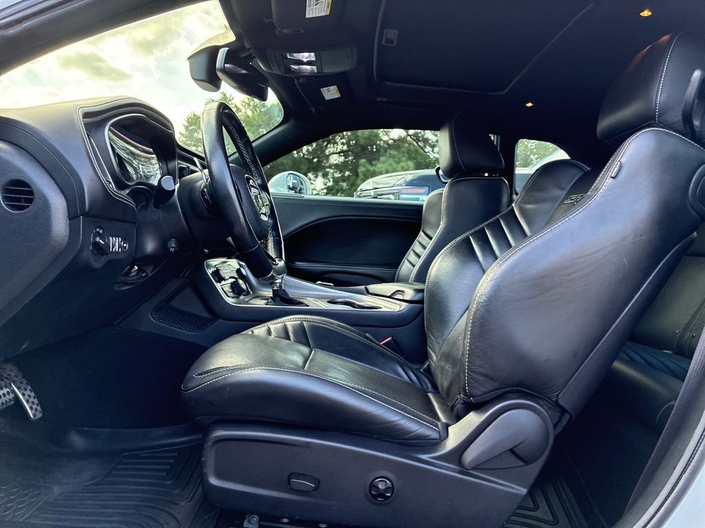 Used 2022 White Dodge SRT Hellcat image 24