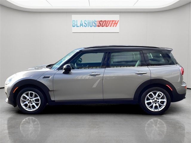 2016 Mini Clubman Base photo 3