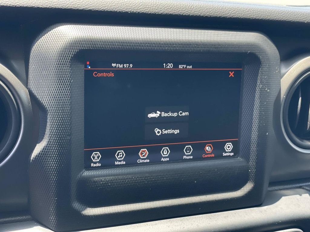 2022 Jeep Gladiator Sport S - Photo 16